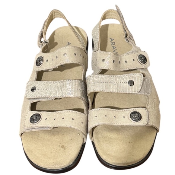 Aravon Women's Power Comfort Three Strap Heeled Tan Sandal Sz 7 - Picture 7 of 12